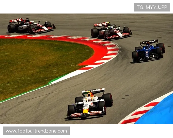 F1赛季最新动态揭晓各队策略调整与车手排名变化