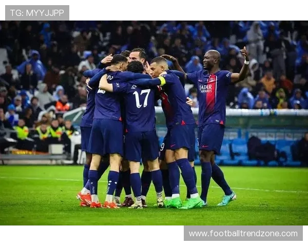 欧冠爆冷不断巨星闪耀各队激战正酣赛场风云再起