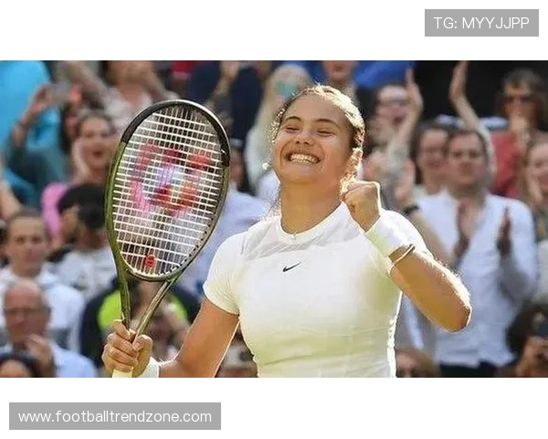 网坛新星横空出世大满贯赛场上演惊艳逆转精彩瞬间